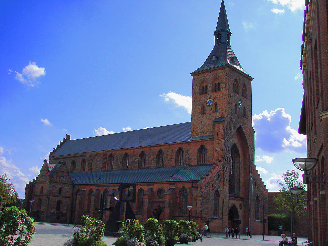 Sankt Knuds Kirke Fotos